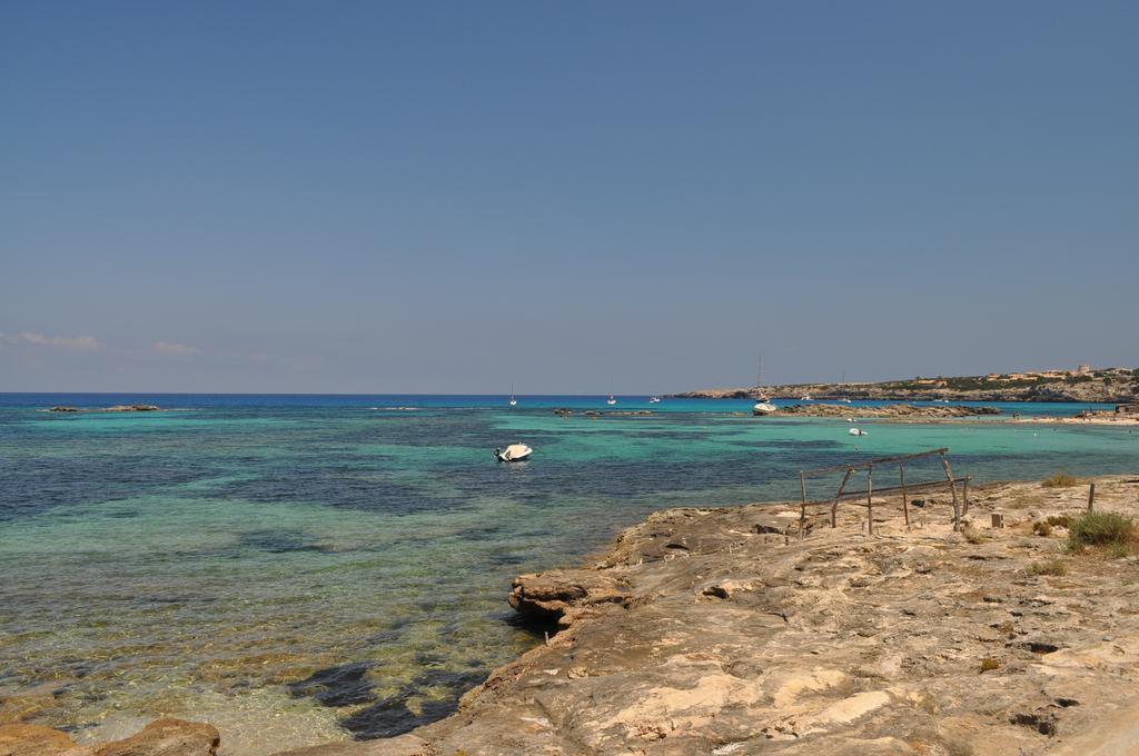 Viviendas Turisticas S'Estanyol La Savina  Exterior foto